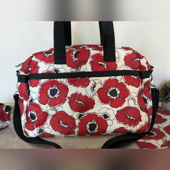 Brighton 3 Piece Overnight Travel Set Floral Red Poppy Shoulder Bag, Make Up Bag - Picture 3 of 12
